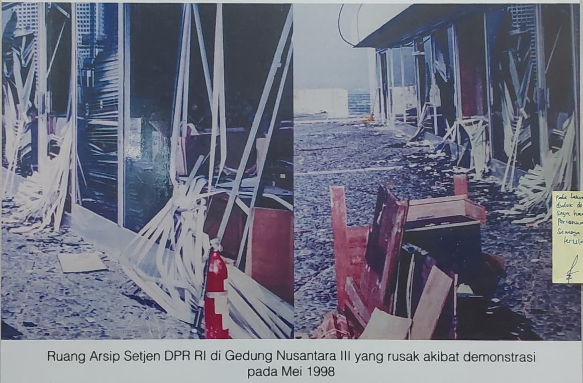 Arsip Setjen 1998